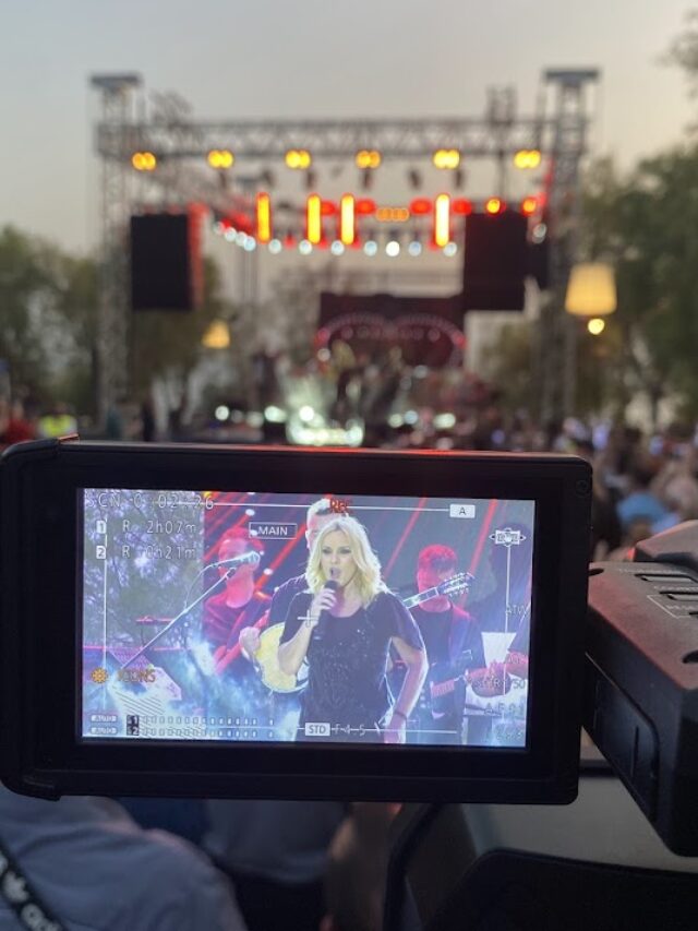 Πέγκυ Ζήνα Live στο Ble Azure